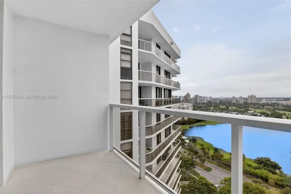 $495,000 | 20281 East Country Club Drive, Unit 2403, Aventura, FL 33180