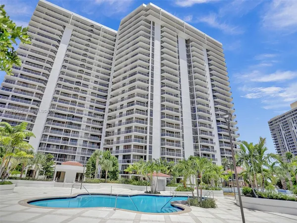 $495,000 | 20281 East Country Club Drive, Unit 2403, Aventura, FL 33180