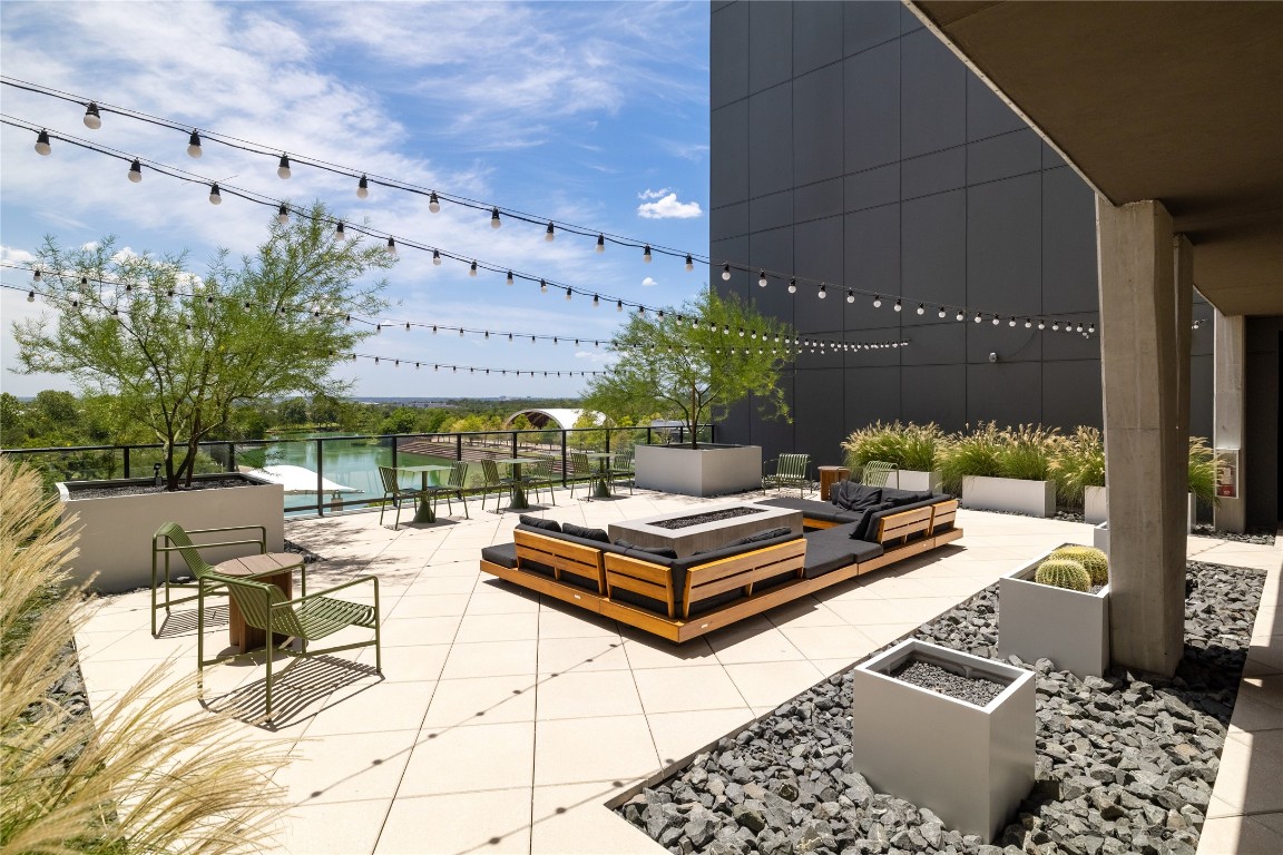 1701 Simond Avenue, Unit 312 Austin, TX 78723 - Photo 20 of 27