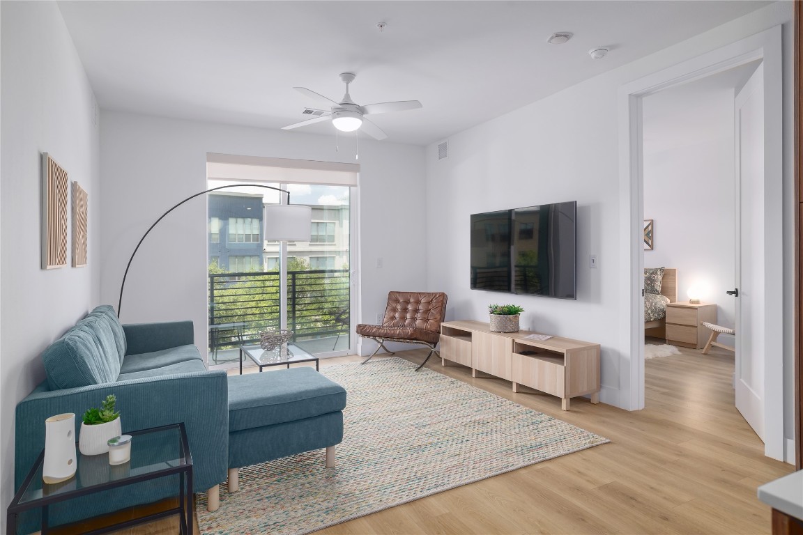 1701 Simond Avenue, Unit 312 Austin, TX 78723 - Photo 3 of 27