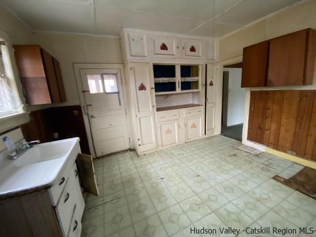237 Whiteport Road Kingston, NY 12401 - Photo 2 of 23 Photo 2