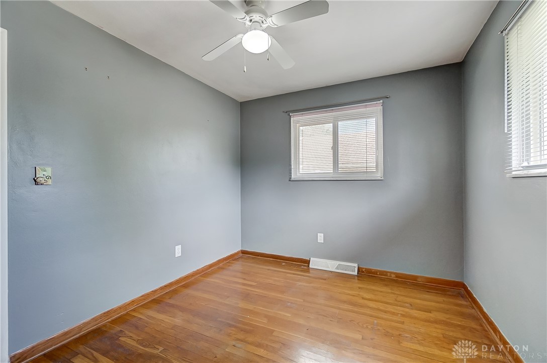 1645 Brownleigh Road Dayton, OH 45429 - Photo 19 of 40