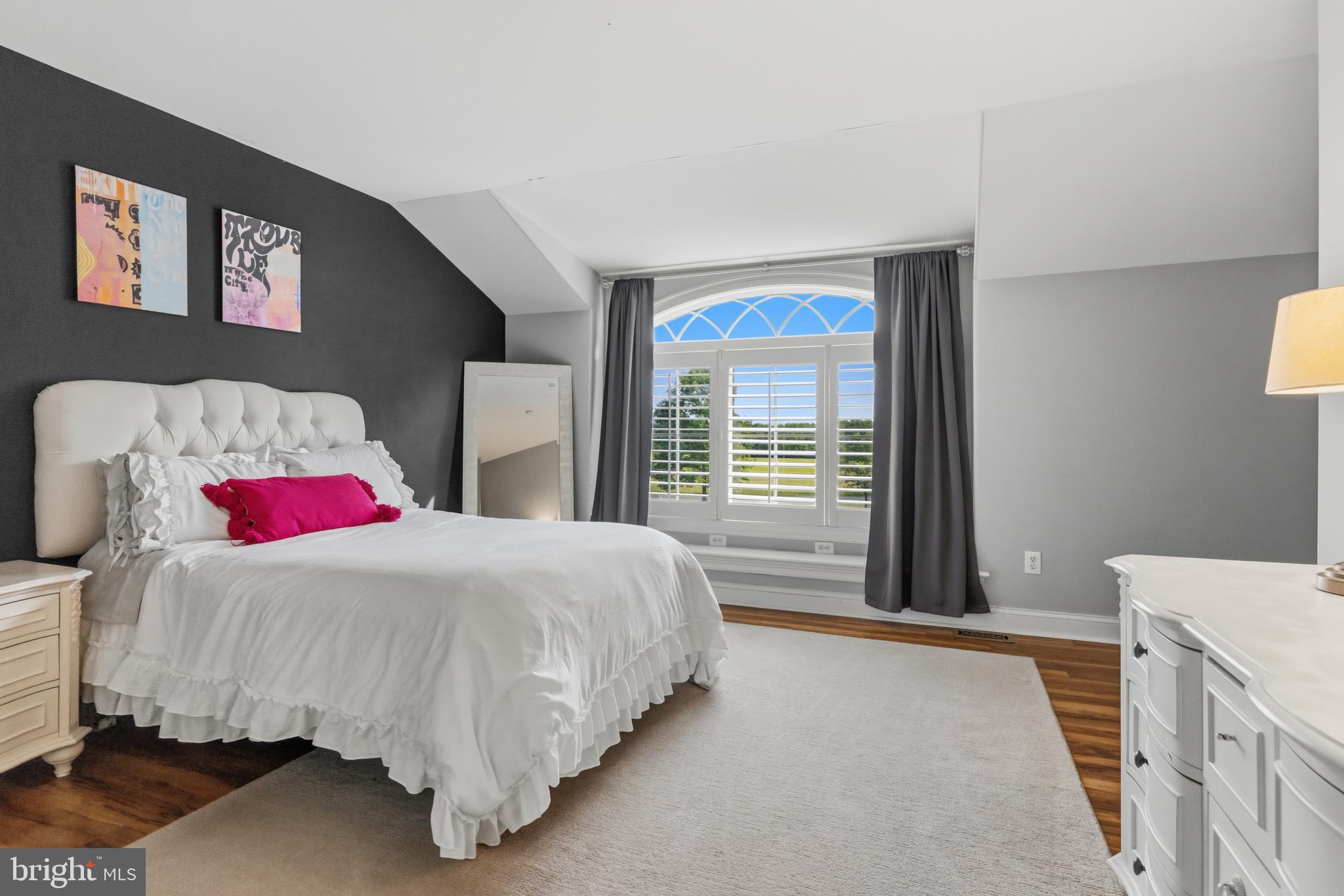 265 Walter Road Chalfont, PA 18914 - Photo 47 of 83 Bedroom with arched window