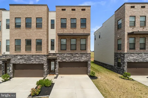 $525,000 | 861 Amity Street, Frederick, MD 21701