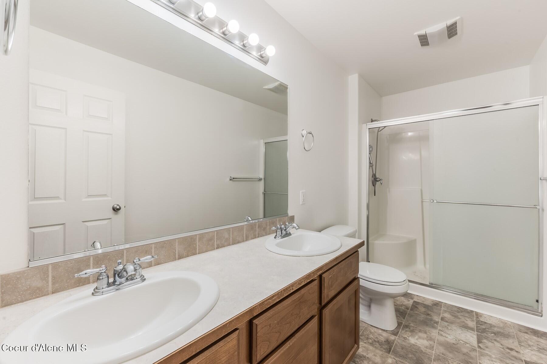 2633 Partridge Loop Post Falls, ID 83854 - Photo 13 of 22 Master Bathroom