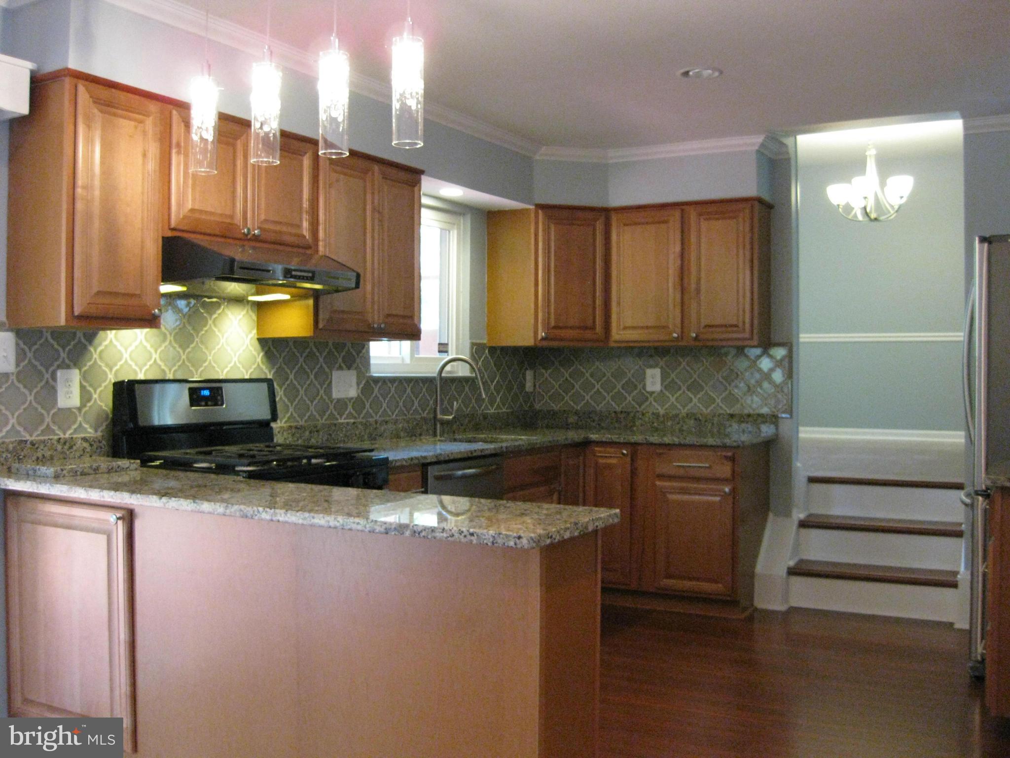 2232 Falling Creek Road Silver Spring, MD 20904 - Photo 8 of 29 Kitchen