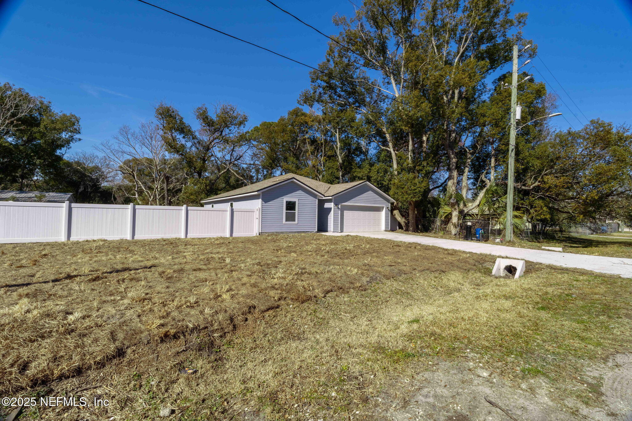 9332 Sisson Drive Jacksonville, FL 32218 - Photo 39 of 42 a view of a backyard