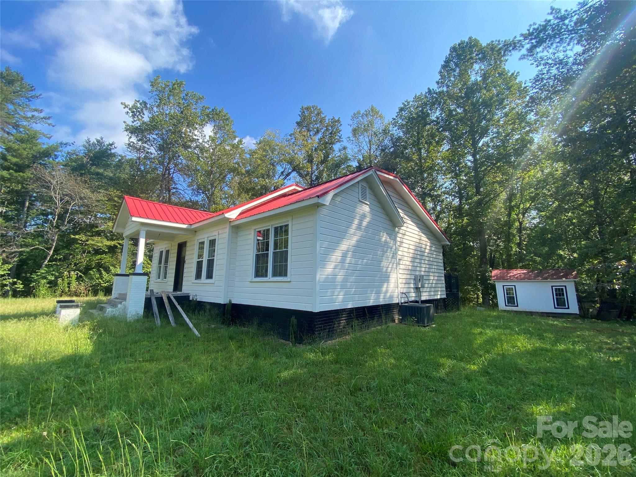 615 Vinearden Road Morganton, NC 28655 - Photo 4 of 25 Gallery Image 4