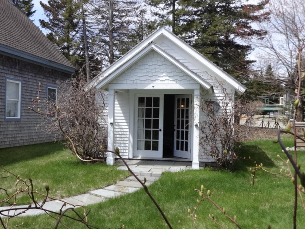 7 Bernard Road Bernard, ME 04612 - Photo 5 of 37 5