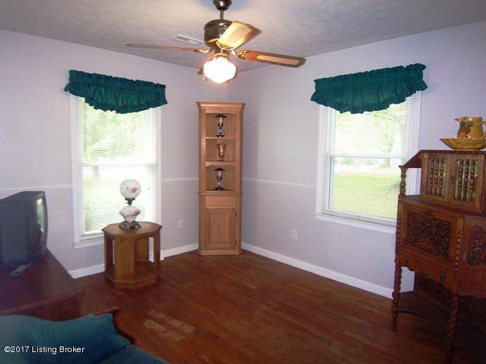 134 Bellwood Road Bardstown, KY 40004 - Photo 10 of 14 Bedroom