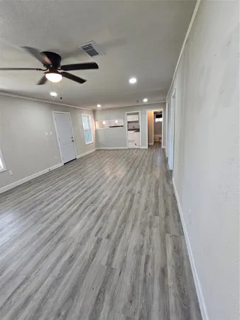 $1,800 | 120 Antionette Lane, Crosby, TX 77532