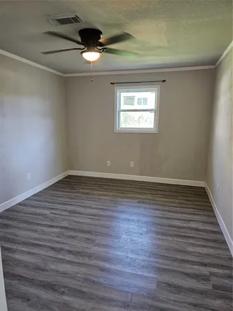 $1,800 | 120 Antionette Lane, Crosby, TX 77532