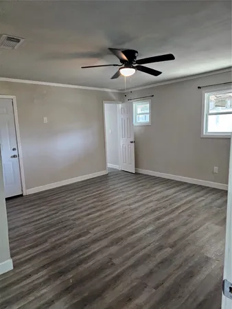 $1,800 | 120 Antionette Lane, Crosby, TX 77532