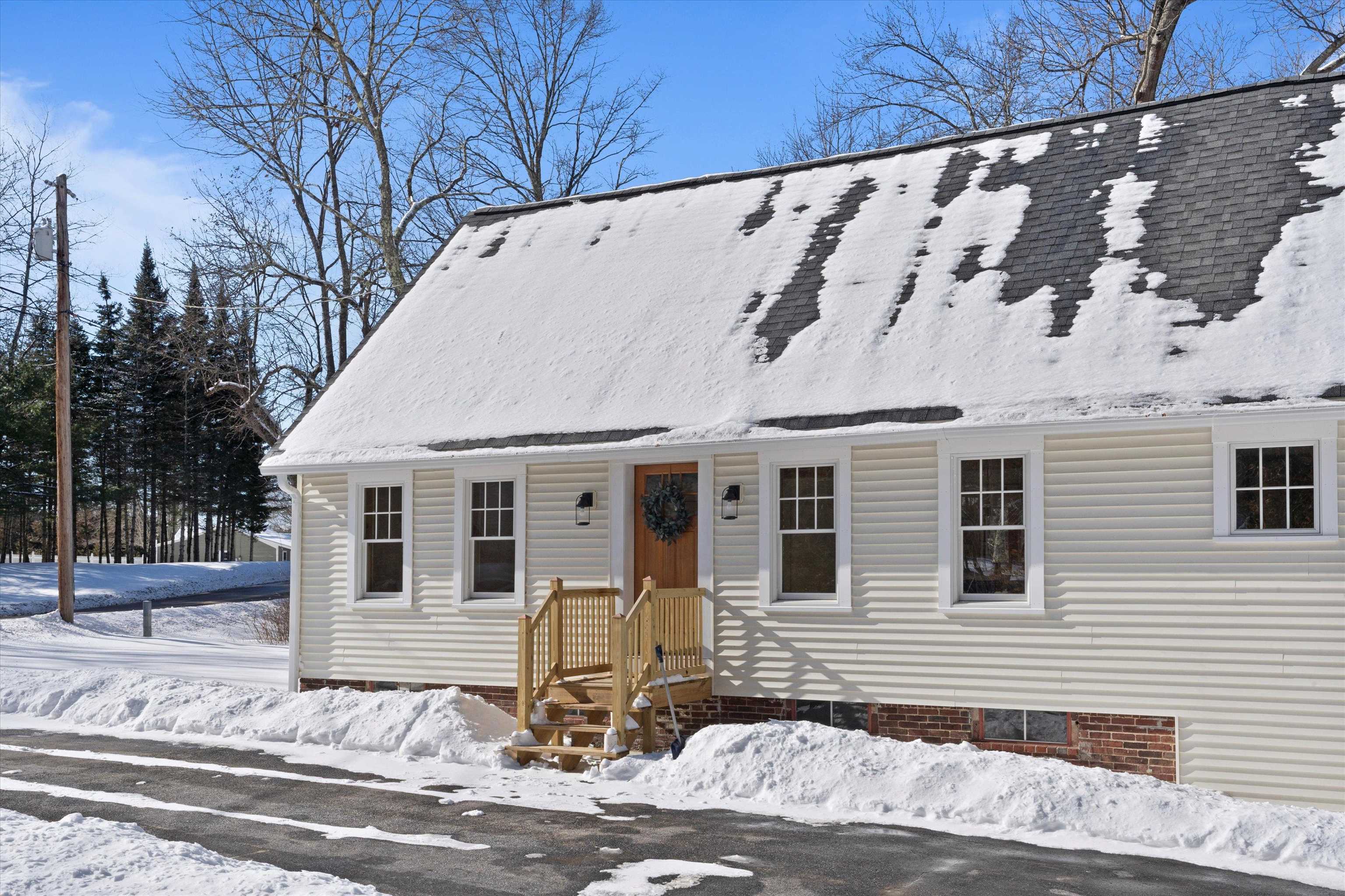 1191 Short Falls Road Epsom, NH 03234 - Photo 2 of 59