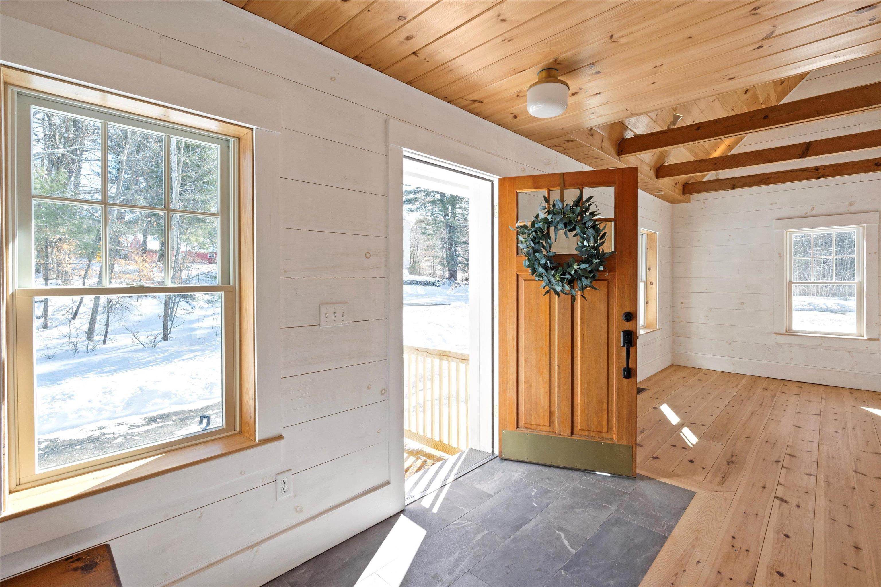 1191 Short Falls Road Epsom, NH 03234 - Photo 4 of 59