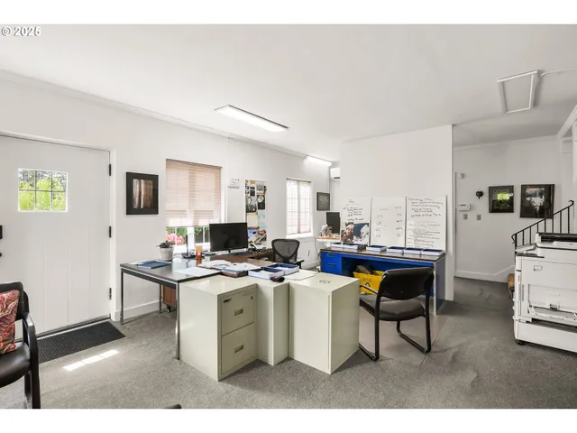 $950,000 | 5555 Southwest Scholls Ferry Road, Portland, OR 97225