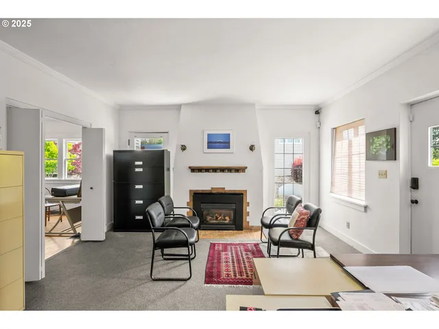 $950,000 | 5555 Southwest Scholls Ferry Road, Portland, OR 97225