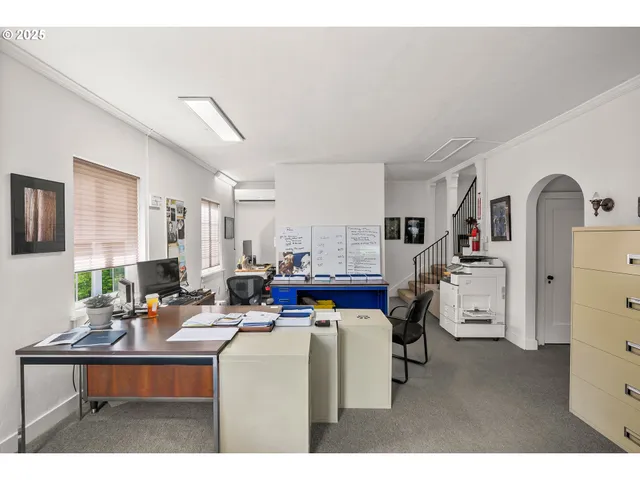 $950,000 | 5555 Southwest Scholls Ferry Road, Portland, OR 97225