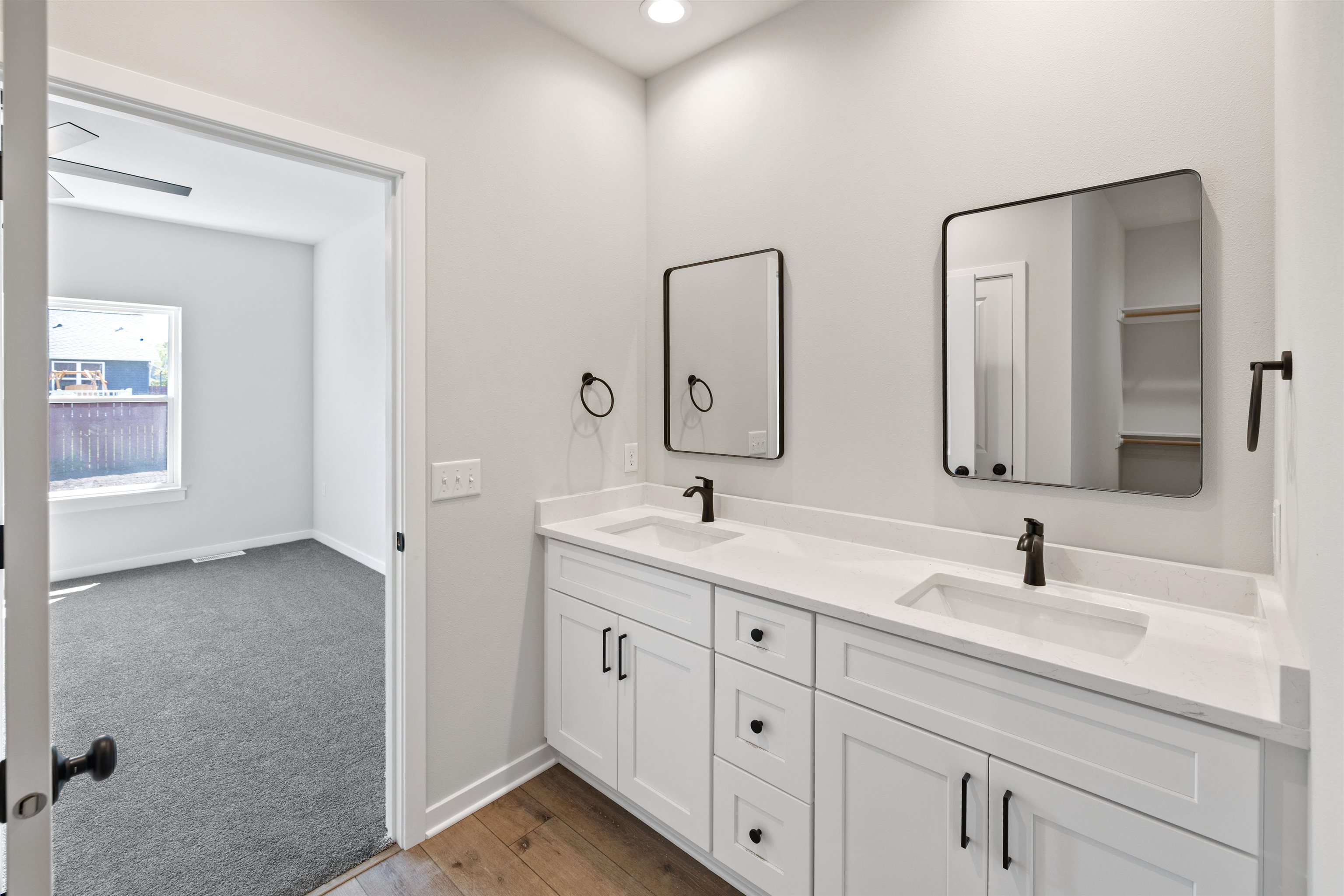 425 Village Ripon, WI 54971 - Photo 20 of 28 Gallery Image 20