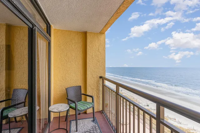 $154,900 | 6900 North Ocean Boulevard, Unit 1135, Myrtle Beach, SC 29572