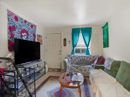 $1,300,000 | 108 Virgil Street, Stamford, CT 06902