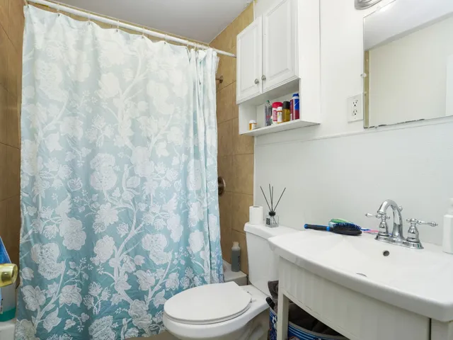 $1,300,000 | 108 Virgil Street, Stamford, CT 06902