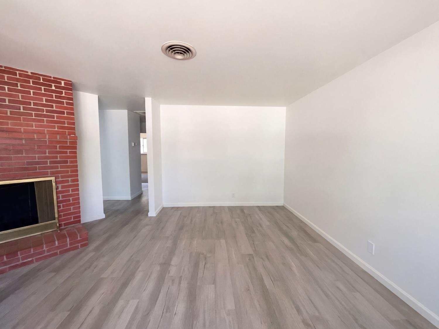 3008 Lerwick Road Sacramento, CA 95821 - Photo 7 of 19 Gallery Image 7