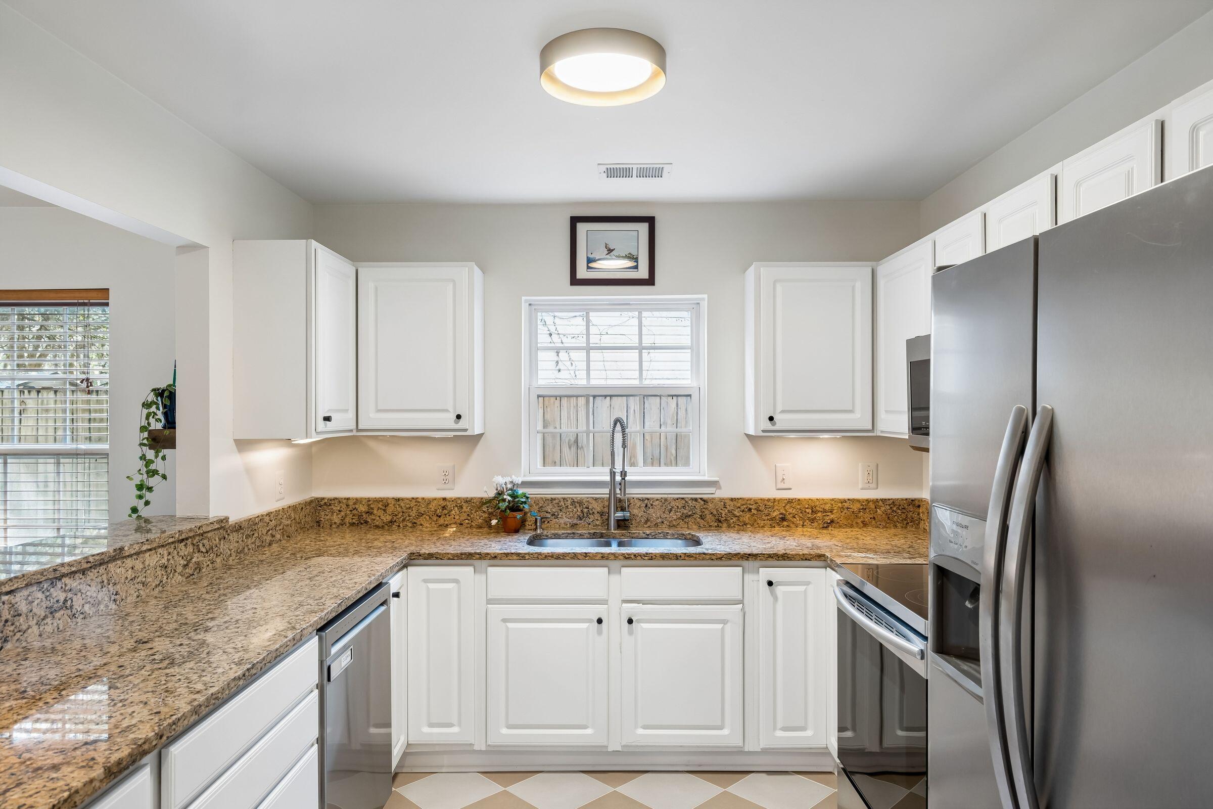1728 Barracuda Road Johns Island, SC 29455 - Photo 8 of 28 Kitchen