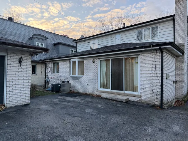 $830,000 | 6247 North Kilpatrick Avenue, Chicago, IL 60646