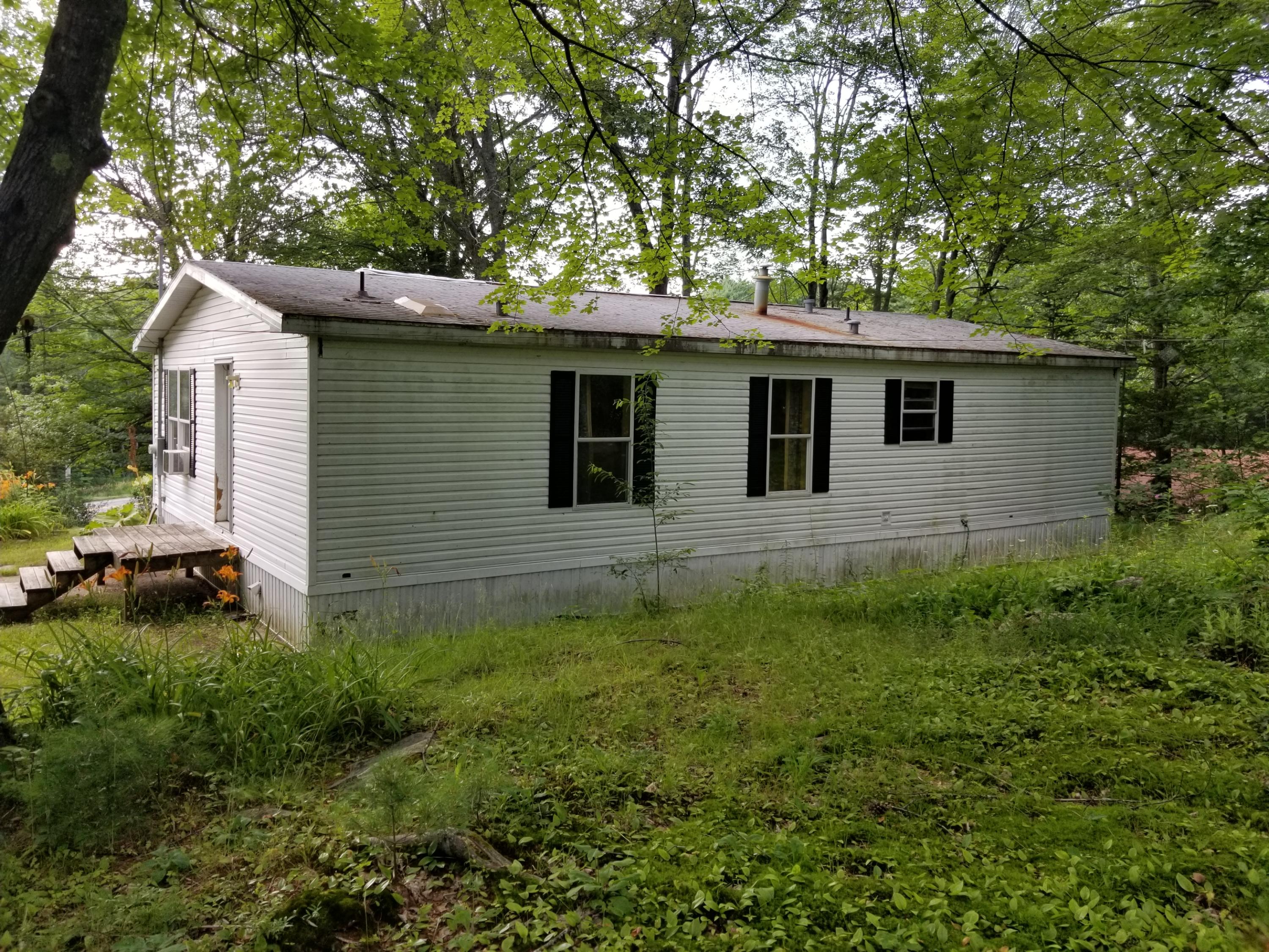 927 Augusta Road Jefferson, ME 04348 - Photo 3 of 23 20190719_172938