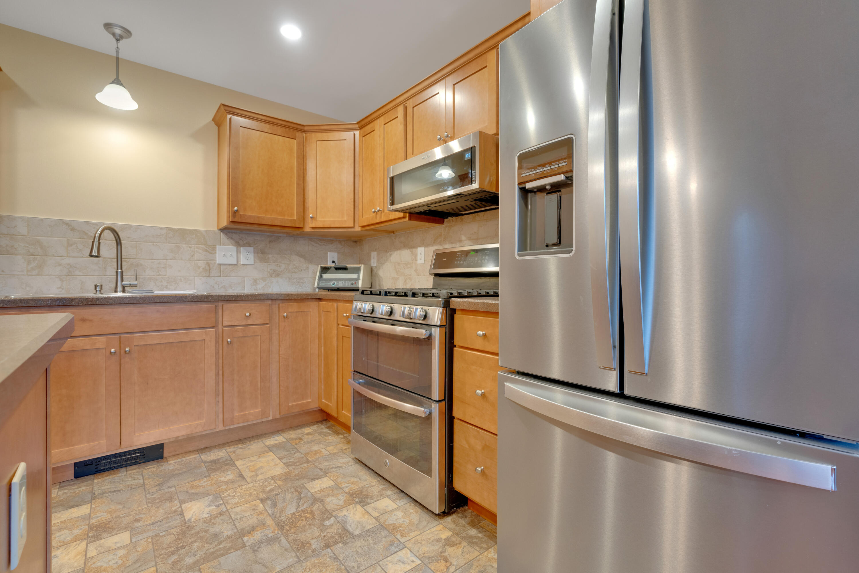 58 Shore Road Windham, ME 04062 - Photo 7 of 36 _DSC5240