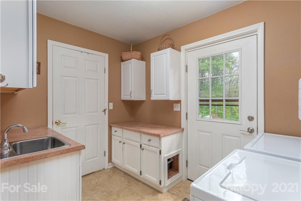 47 Sams Road Weaverville, NC 28787 - Photo 23 of 35 Gallery Image 23