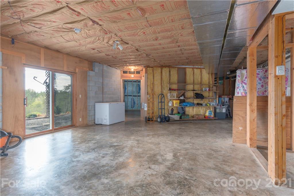 47 Sams Road Weaverville, NC 28787 - Photo 25 of 35 Gallery Image 25