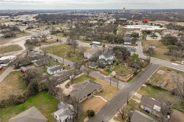 $215,000 | 1301 Harrison Avenue, Waco, TX 76704