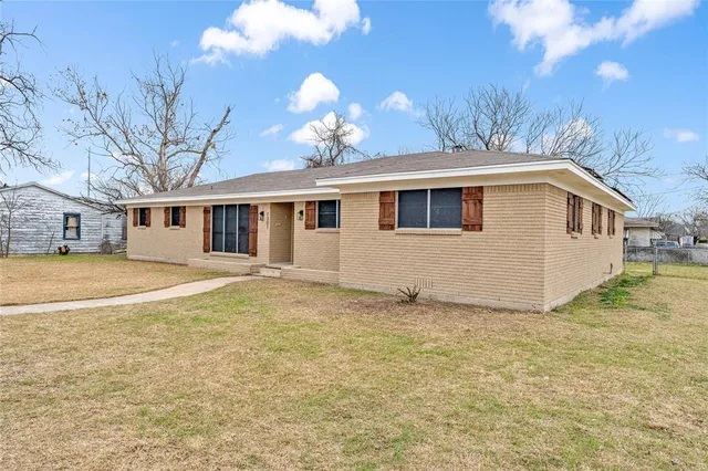 $215,000 | 1301 Harrison Avenue, Waco, TX 76704