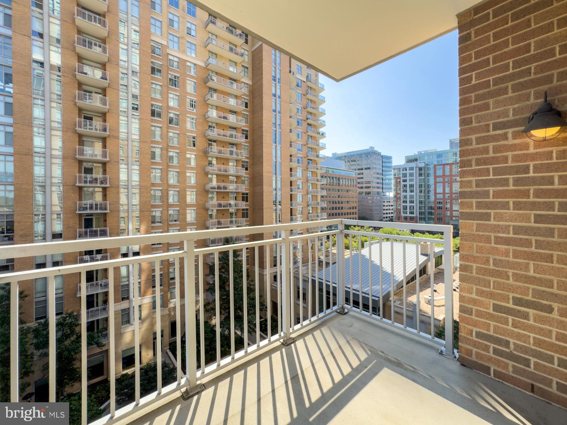 11990 Market Street, Unit 717 Reston, VA 20190 - Photo 32 of 38 Gallery Image 32