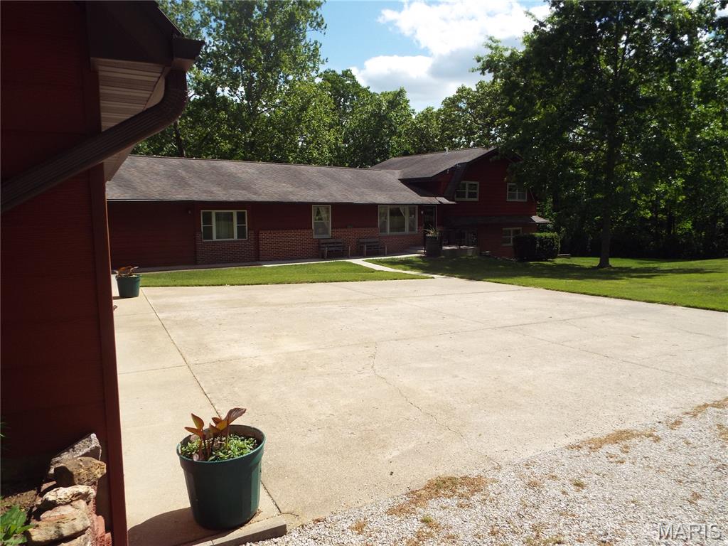 21482 Teardrop Road Devils Elbow, MO 65457 - Photo 3 of 86