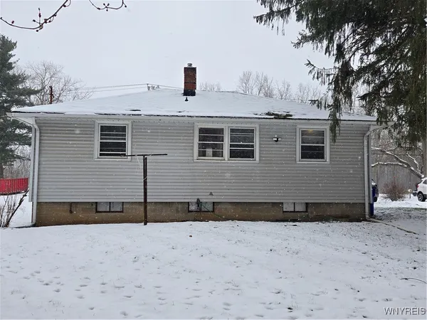 $136,500 | 430 East Oak Orchard Street, Shelby, NY 14103