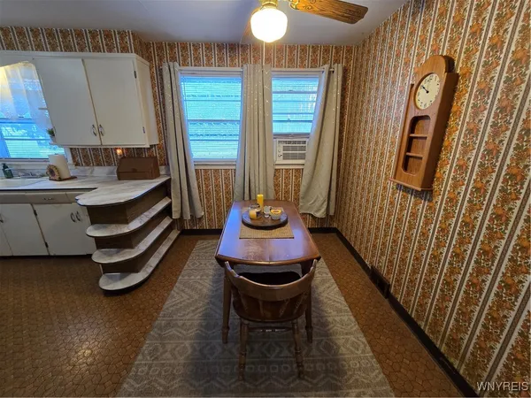 $136,500 | 430 East Oak Orchard Street, Shelby, NY 14103