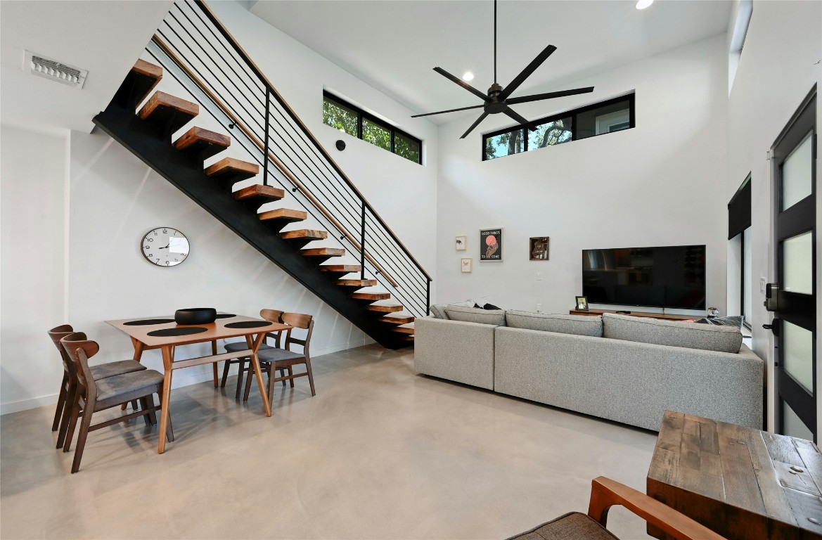 407 South Park Drive, Unit 2 Austin, TX 78704 - Photo 6 of 25 a living room with furniture and a flat screen tv