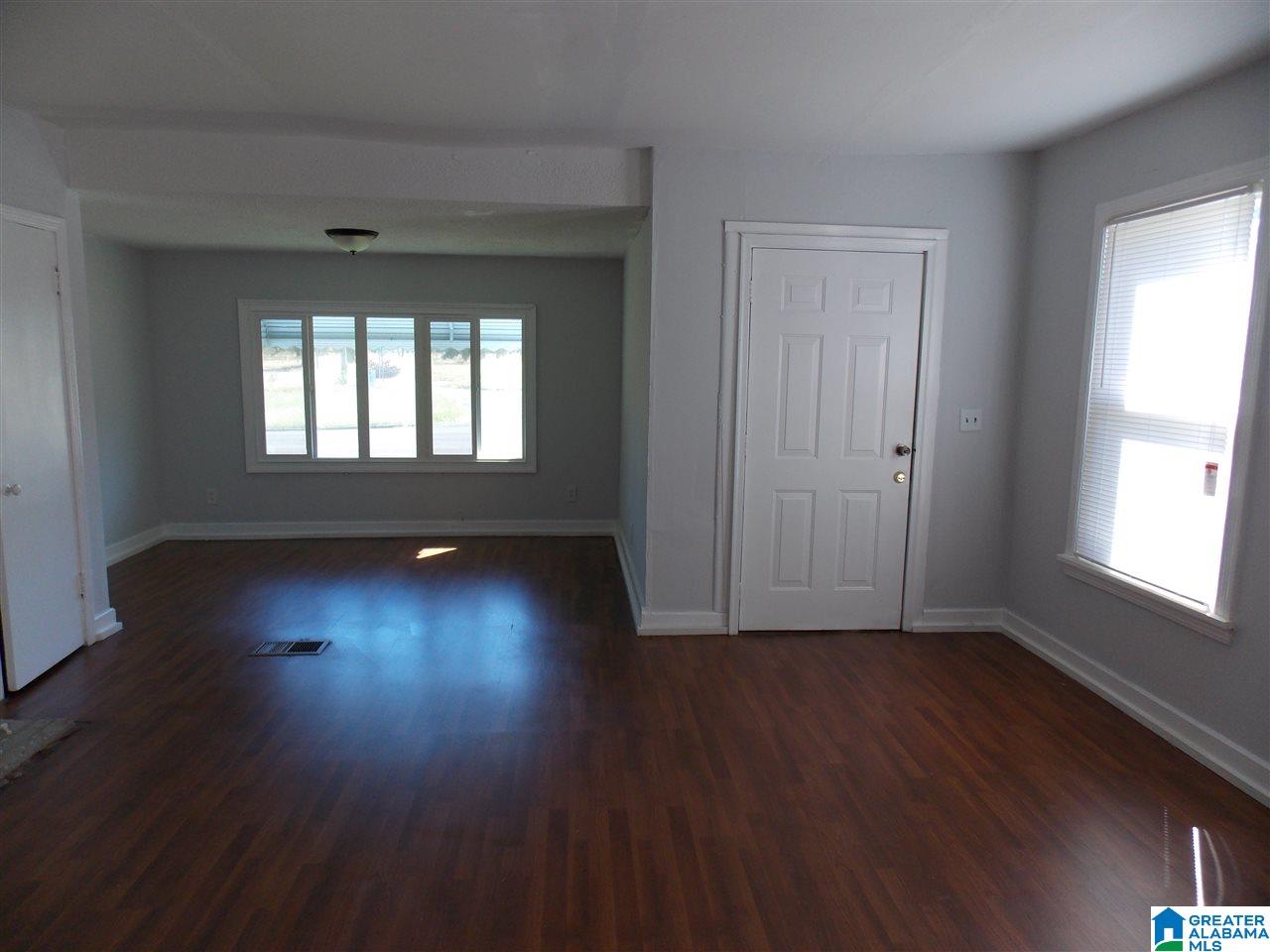 108 17th Street Southwest Birmingham, AL 35211 - Photo 2 of 5