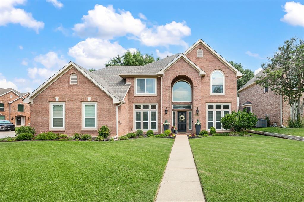 2532 Springhill Drive Grapevine, TX 76051 - Photo 2 of 40