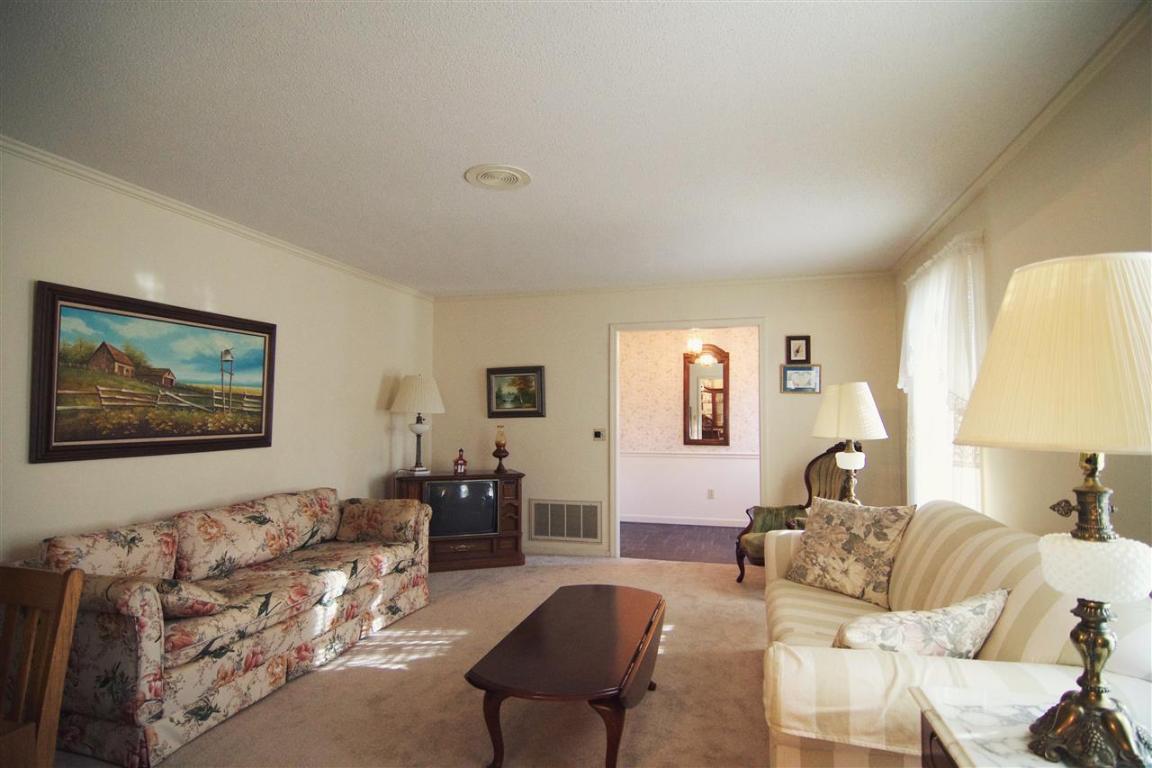 908 Meadow Lane Anderson, SC 29621 - Photo 8 of 29
