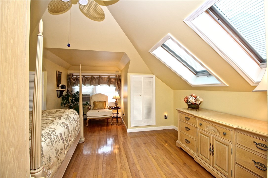 22 Admiral Kalbfus Road Newport, RI 02840 - Photo 12 of 35