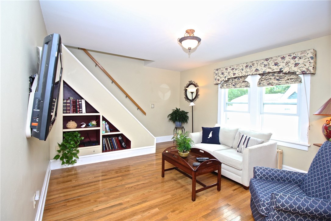 22 Admiral Kalbfus Road Newport, RI 02840 - Photo 16 of 35