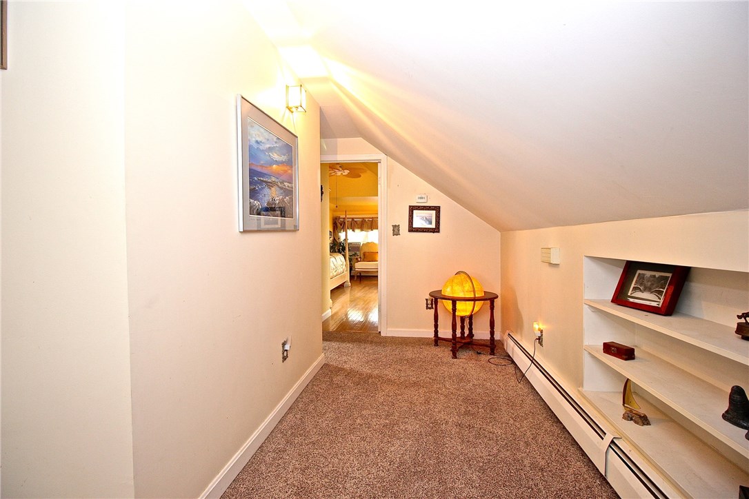 22 Admiral Kalbfus Road Newport, RI 02840 - Photo 21 of 35