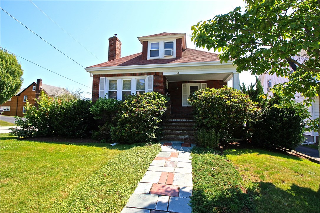 22 Admiral Kalbfus Road Newport, RI 02840 - Photo 33 of 35