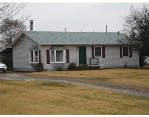 71187 Spruce Road Walkerton, IN 46574 - Photo 1 of 12