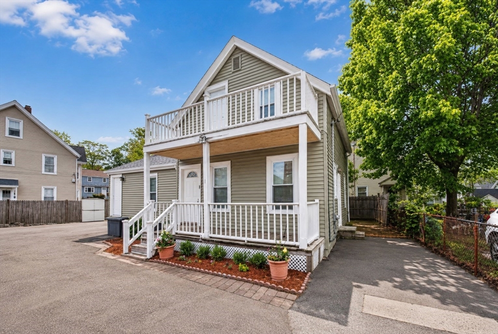12 Cottage Place Boston, MA 02136 - Photo 2 of 28