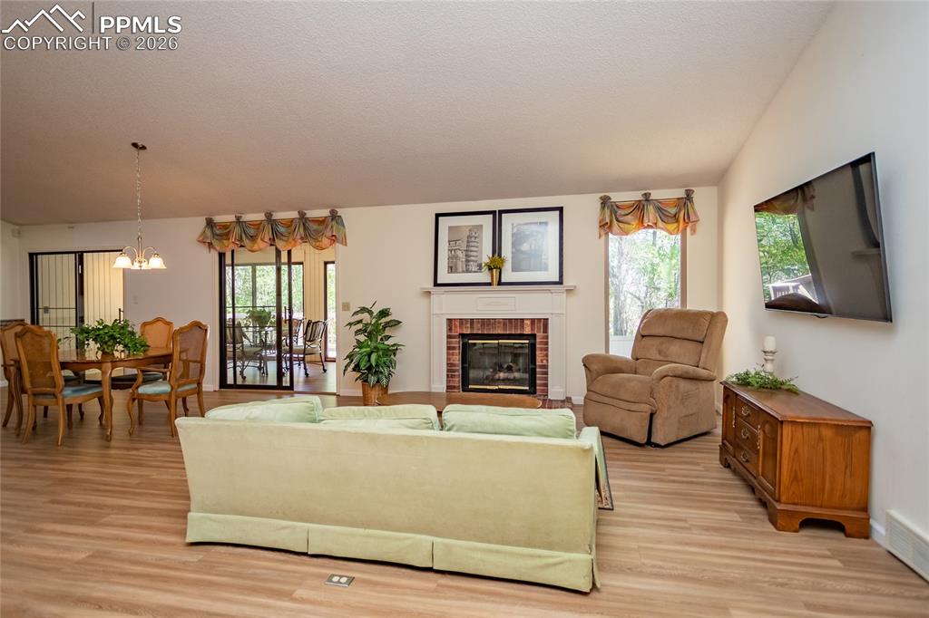 2053 Windham Way Colorado Springs, CO 80906 - Photo 7 of 49